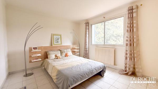Maison de plain-pied à vendre à Monteux – 120 m², terrain de 3 620 m², piscine