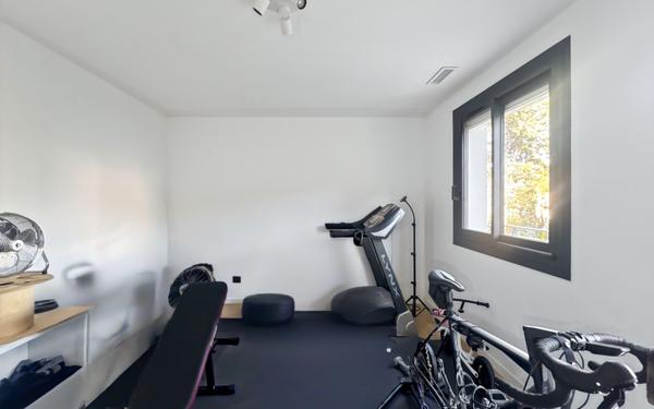 Maison à vendre    6 pièces • 195,68 m2 Martigues