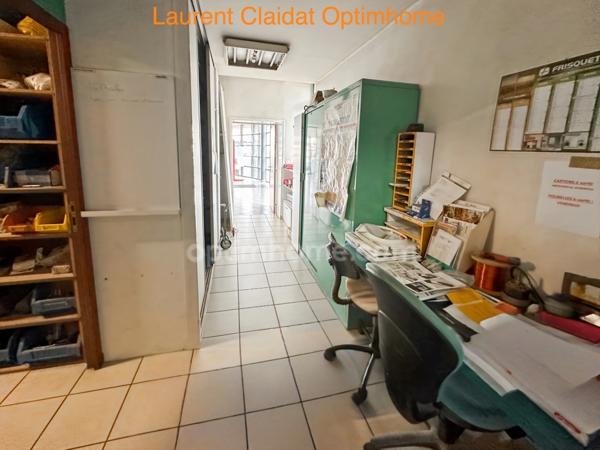 LOCAL COMMERCIAL SAINT QUENTIN (02) ENV.350M2