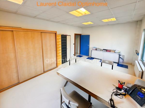 LOCAL COMMERCIAL SAINT QUENTIN (02) ENV.350M2