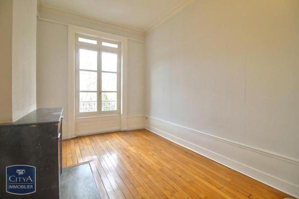 Appartement à louer 2 pièces 50.7m²