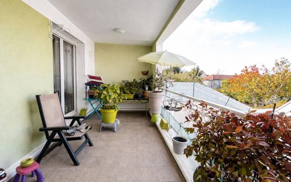 Immeuble à vendre    8 pièces •  Chennevières-sur-Marne