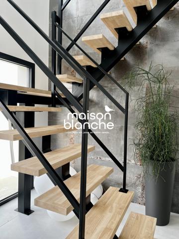 Maison contemporaine à Montreuil-Juigné