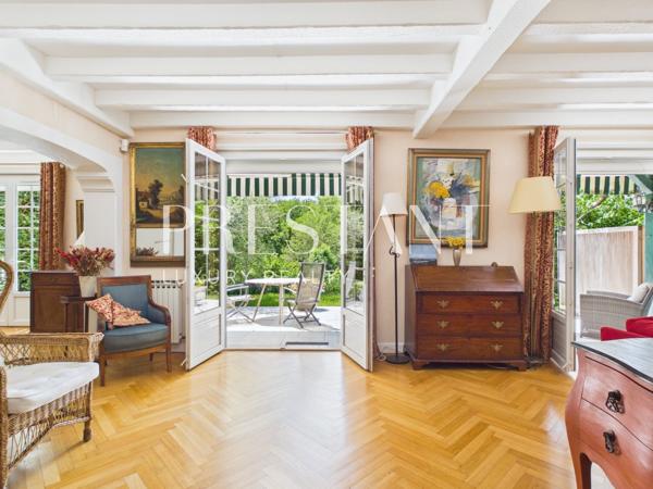 Maison basque au calme avec jardin – Proche du bourg, ARBONNE