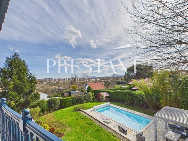 Maison basque familiale avec piscine et vue dégagée, ARBONNE