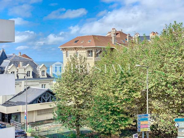 Appartement de caractère de 4 pièces à Biarritz, à deux pas de la place Clémenceau, BIARRITZ