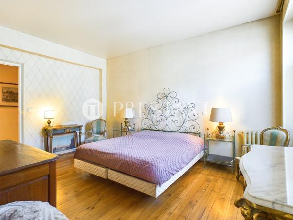 Appartement de caractère de 4 pièces à Biarritz, à deux pas de la place Clémenceau, BIARRITZ