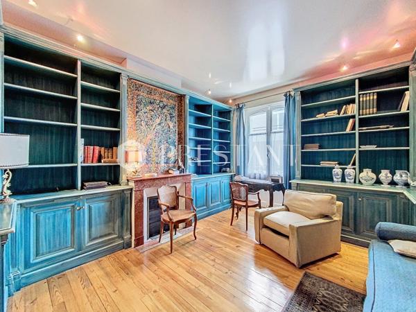 Appartement de caractère de 4 pièces à Biarritz, à deux pas de la place Clémenceau, BIARRITZ