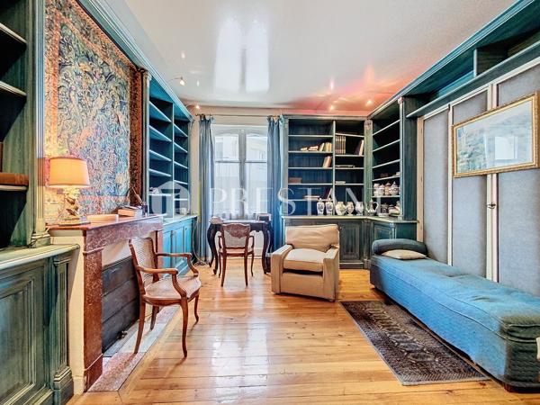 Appartement de caractère de 4 pièces à Biarritz, à deux pas de la place Clémenceau, BIARRITZ