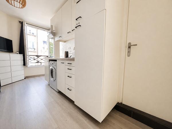 Appartement
         1 pièce
        - 20 m² Exclusivité 165 000 € *