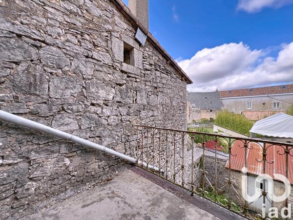 Maison à vendre 19 pièces 228 m² La Cavalerie