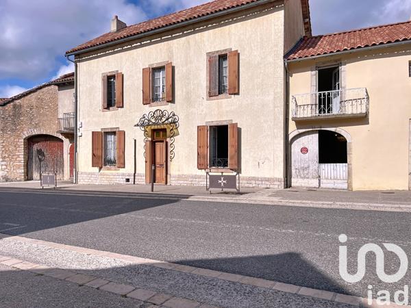 Maison à vendre 19 pièces 228 m² La Cavalerie