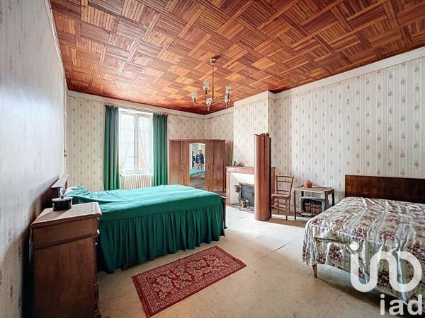 Maison à vendre 19 pièces 228 m² La Cavalerie