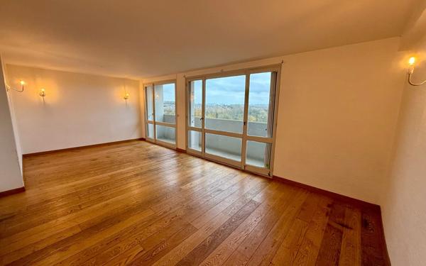Appartement à vendre    4 pièces • 72 m2 Saint-Quentin