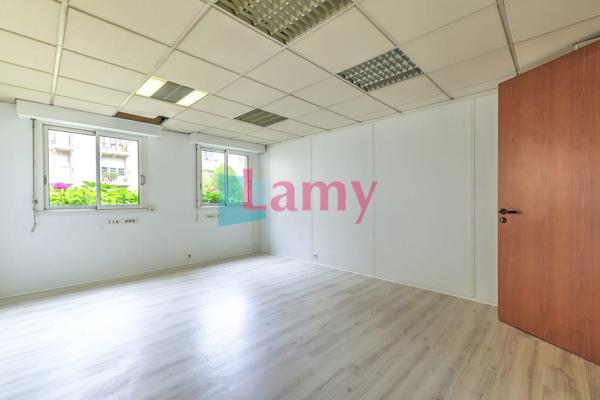 Local professionnel / commercial