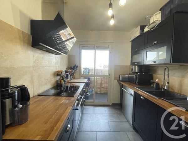 Appartement F3 à vendre  3 pièces - 61,89 m 2   MAUREPAS  - 78