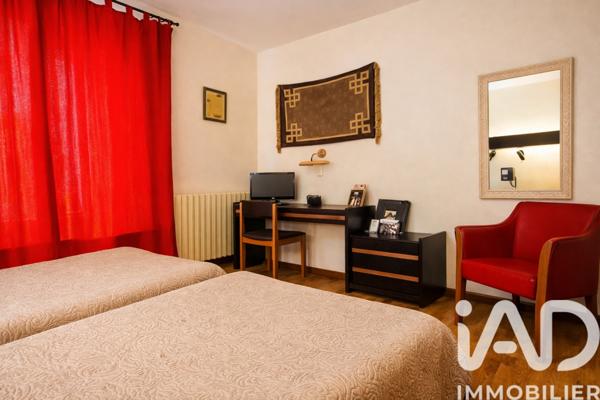 Maison à vendre 15 pièces 480 m² Lédignan