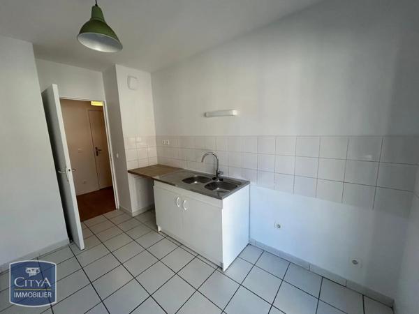 Appartement à louer 3 pièces 65.9m²