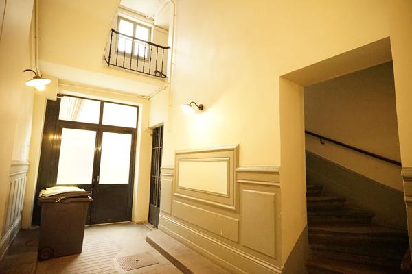 Proche Quai du Rhône- rue Cavenne 41.99 m2