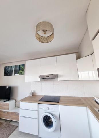 GRAND STUDIO CALME VUE DEGAGEE 5mn de la EIFFEL TOWER