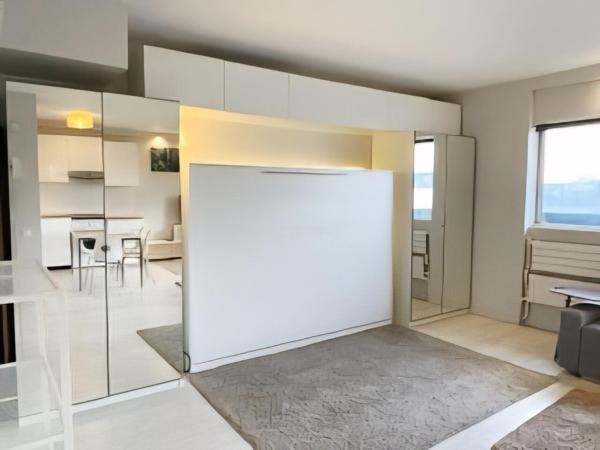 GRAND STUDIO CALME VUE DEGAGEE 5mn de la EIFFEL TOWER