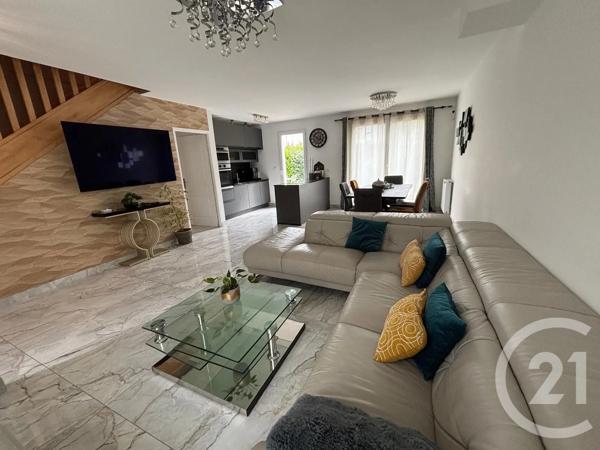 Maison à vendre  6 pièces - 103,61 m 2   CLAYE SOUILLY  - 77