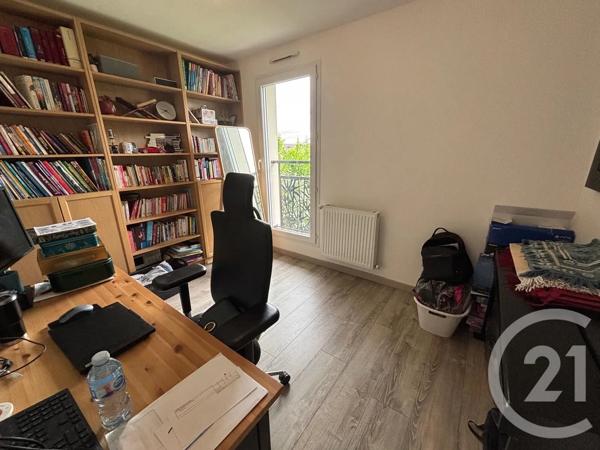 Maison à vendre  6 pièces - 103,61 m 2   CLAYE SOUILLY  - 77