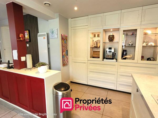 29170 PLEUVEN - Maison d'architecte 5 pièce(s) 139 m2
