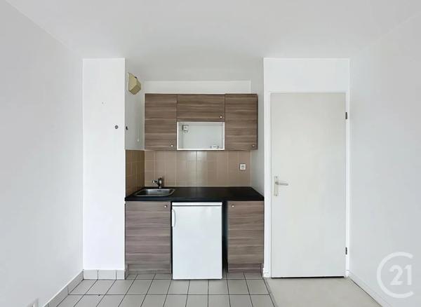 Appartement Studio à vendre  1 pièce - 23 m 2   ORLEANS  - 45
