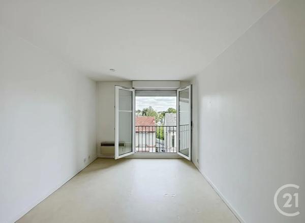 Appartement Studio à vendre  1 pièce - 23 m 2   ORLEANS  - 45