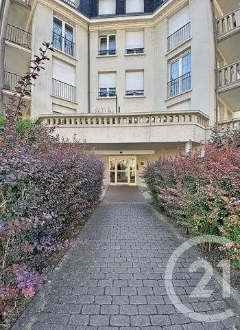 Appartement Studio à vendre  1 pièce - 23 m 2   ORLEANS  - 45