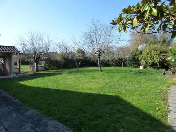 Maison de village, 140 m², 4 chambres, terrain de 2 265 m²