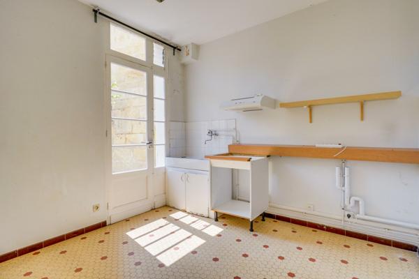 Maison 11 pièces de 260m2 sur parcelle de 185m2