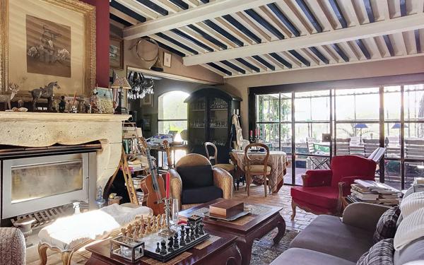 Maison à vendre    4 pièces •  Le Beausset