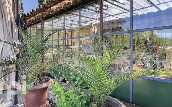 Maison à vendre    4 pièces •  Le Beausset