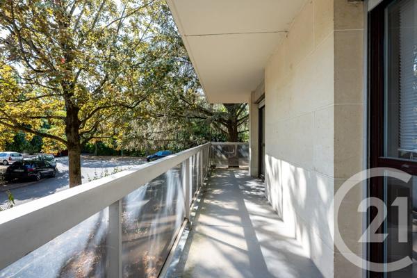 Appartement F3 à vendre  3 pièces - 62,73 m 2   BRUNOY  - 91