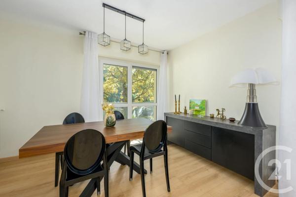 Appartement F3 à vendre  3 pièces - 62,73 m 2   BRUNOY  - 91