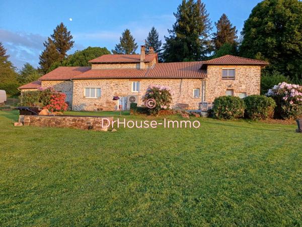 Maison à vendre 8 pièces de 244 m²