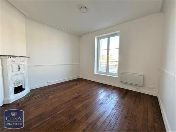 Appartement à louer 3 pièces 56.87m² Corbeil-Essonnes (91100)