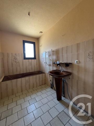 Maison à vendre  5 pièces - 106 m 2   RIVES D ANDAINE  - 61