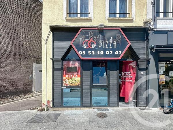 Immeuble à vendre  100 m 2   LE PETIT QUEVILLY  - 76