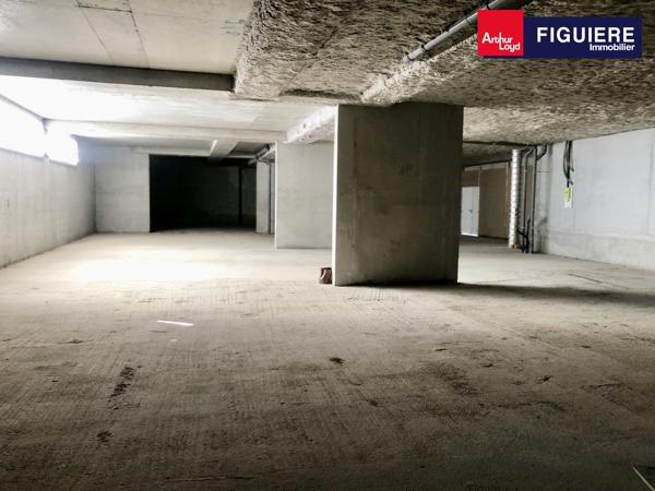 BUREAUX NEUFS A LOUER ISTRES TRIGANCE 106m²