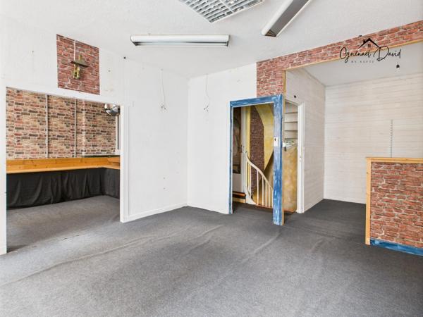 Immeuble avec local commercial et potentiel d’habitation – Centre-ville de Morlaix