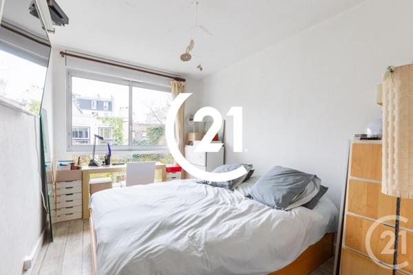 Appartement F2 à vendre  3 pièces - 54,51 m2 PARIS - 75018