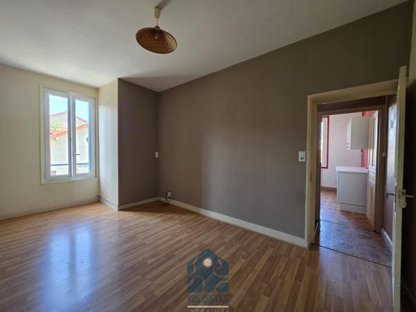 Appartement en triplex 4 pièces avec balcon et stationnement