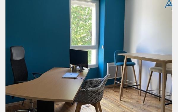 Vente Local d'activité Bureau rénové(e) Bagnols-sur-ceze   