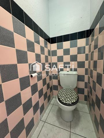 Maison de plain-pied fonctionnelle et lumineuse, idéale pour toute la famille.