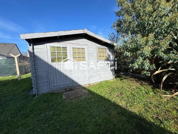 Maison de plain-pied fonctionnelle et lumineuse, idéale pour toute la famille.