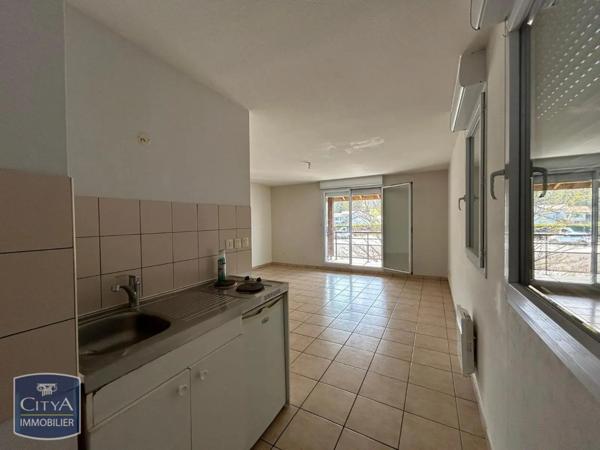 Appartement à louer 2 pièces 56.34m²