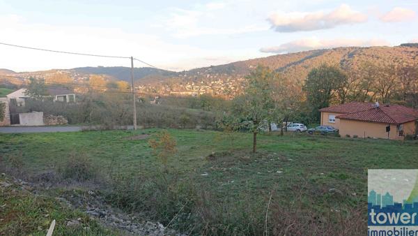 Terrains à Bâtir de 1 416 m²